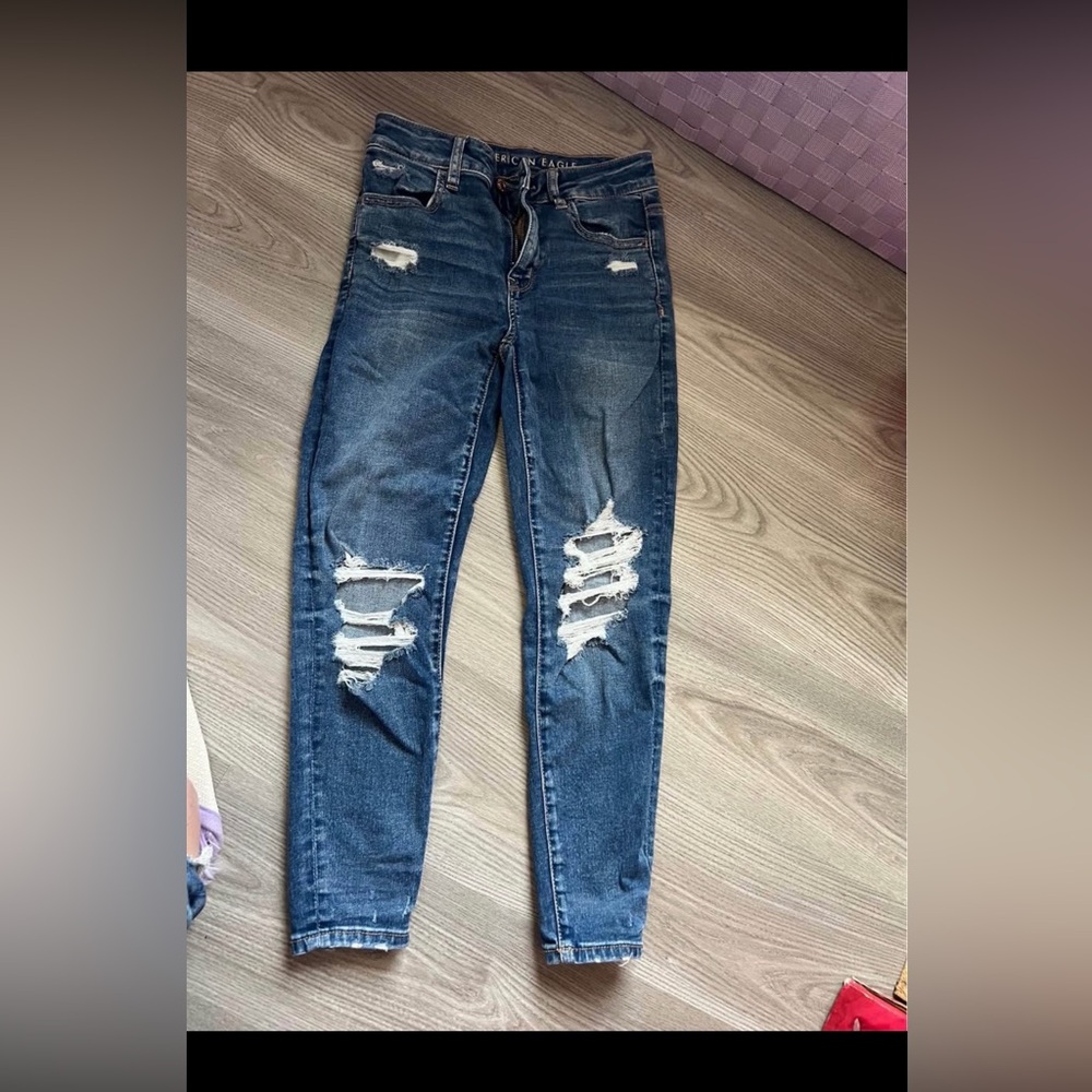 American Eagle Jeans - Size 2 (brand new, never worn)
